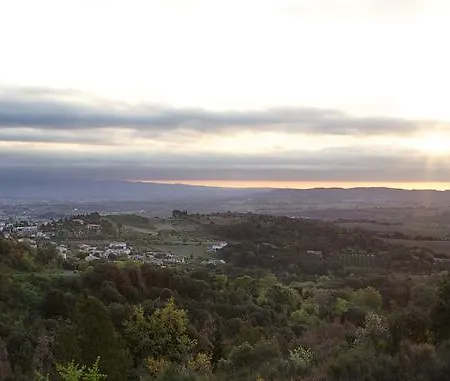 מלון Domaine Michaud Roullens